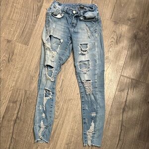 Trendy Distressed Light Blue Skinny Jeans